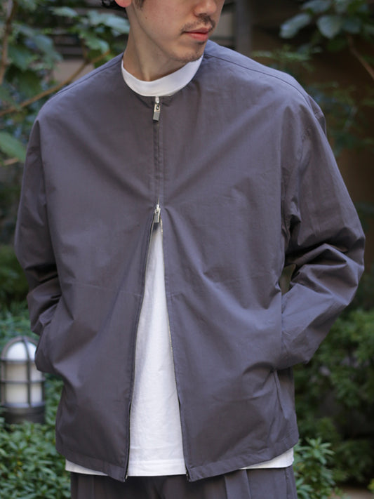 CO STRETCH TYPEWRITER COLLARLESS BLOUSON-D.GRAY