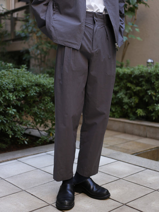 CO STRETCH TYPEWRITER TAPERED FIT TROUSERS-D.GRAY